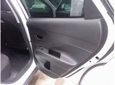 ELEVALUNAS TRASERO DERECHO 