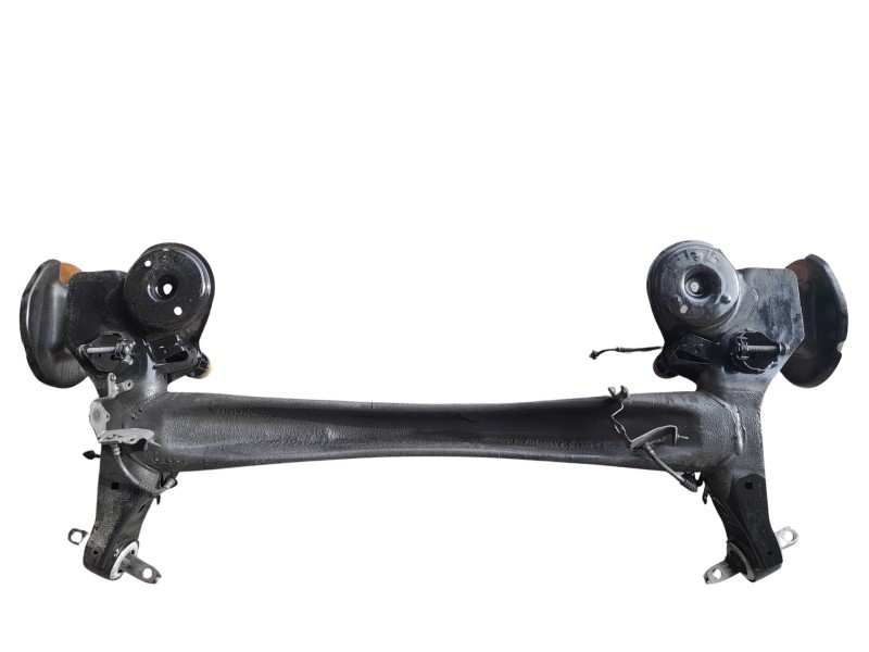 Recambio de puente trasero para citroën c4 picasso ii 1.6 bluehdi 120 referencia OEM IAM 1647872380  