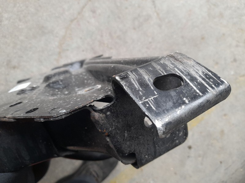 Recambio de puente delantero para citroën c-elysee (dd_) 1.5 bluehdi 100 referencia OEM IAM 9807026780  