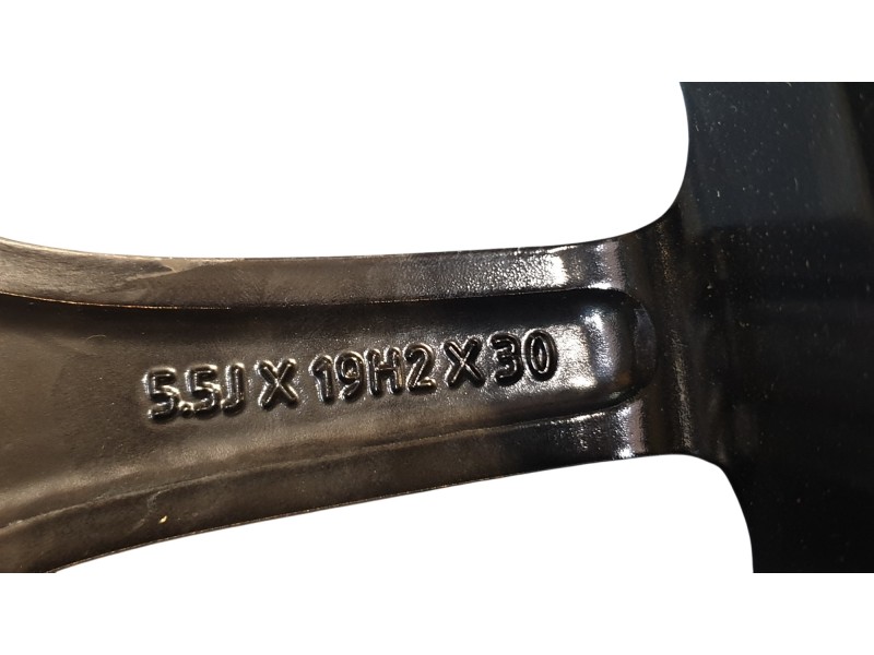 Recambio de rueda de repuesto para land rover range rover velar (l560) 2.0 p300 si4 4x4 referencia OEM IAM J8A21007PA  