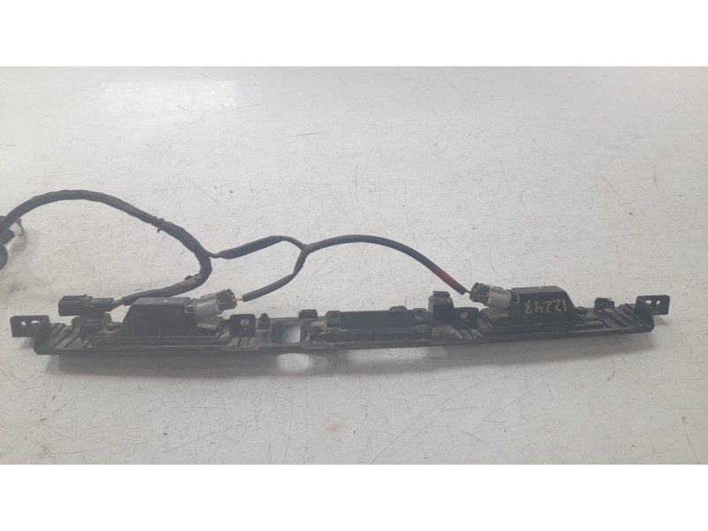 Recambio de maneta exterior porton para kia xceed (cd) 1.0 t-gdi referencia OEM IAM 81880J7100  