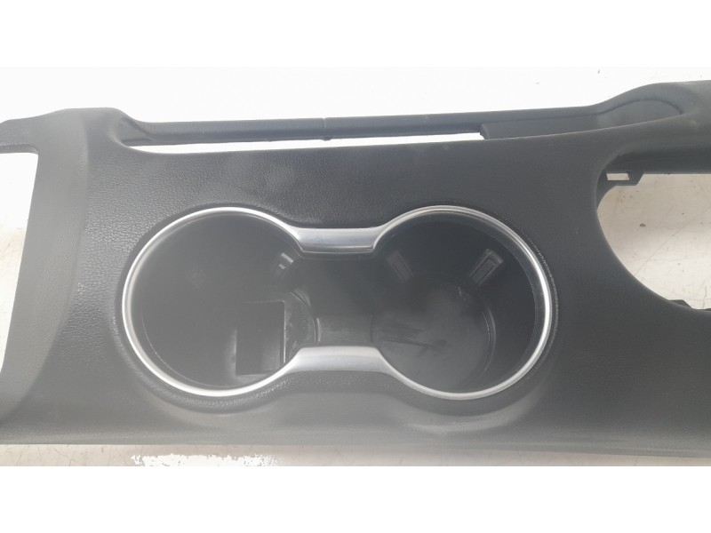 Recambio de consola central para ford mustang mach 1 referencia OEM IAM JR3B63045B44  