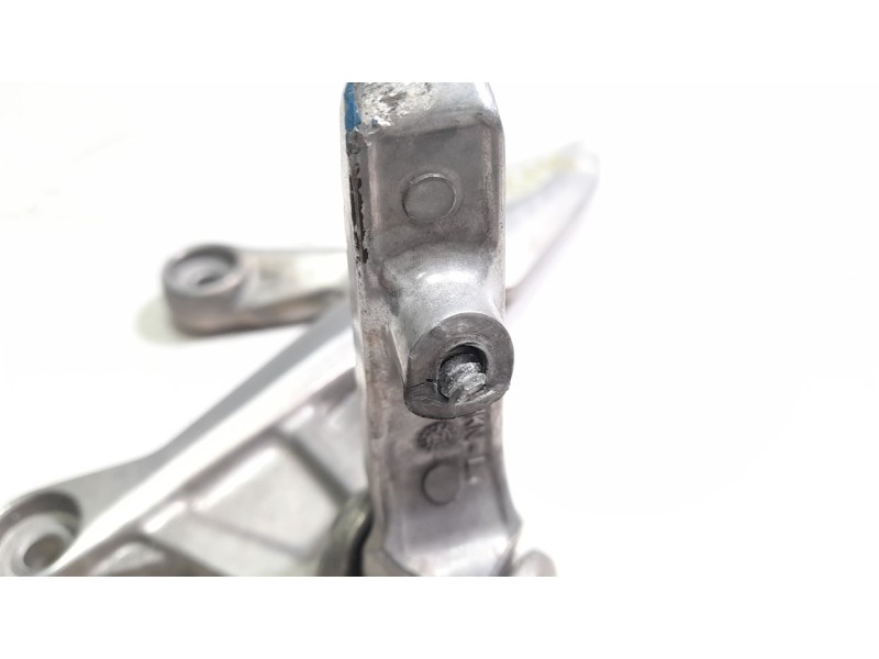 Recambio de estribera izquierda para honda cbr 500r cbr 500 r referencia OEM IAM 50700MJWAJ000  