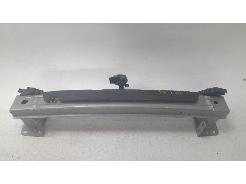 Recambio de refuerzo paragolpes delantero para mg zs suv (azs1) 1.5 vti referencia OEM IAM 10754669  