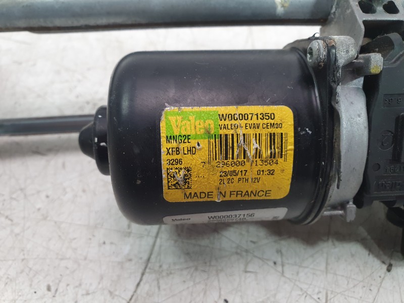 Recambio de motor limpia delantero para renault megane iv hatchback (b9a/m/n_) 1.5 dci 110 (b9a3) referencia OEM IAM 288005974R 