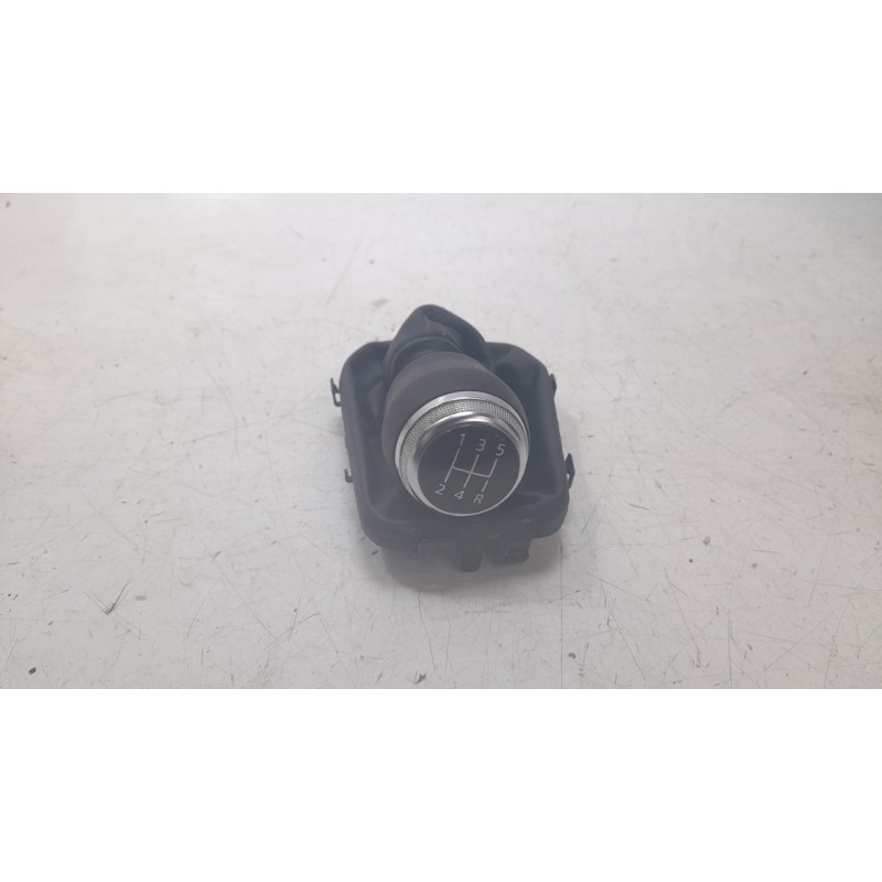 Recambio de pomo palanca cambio para renault clio v (b7_) 1.0 lpg (b7mt) referencia OEM IAM 969353387R  