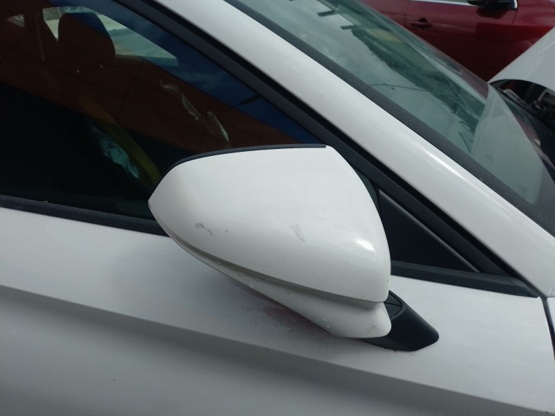 Recambio de retrovisor derecho para seat leon sportstourer (kl8, kld) 2.0 tdi referencia OEM IAM   