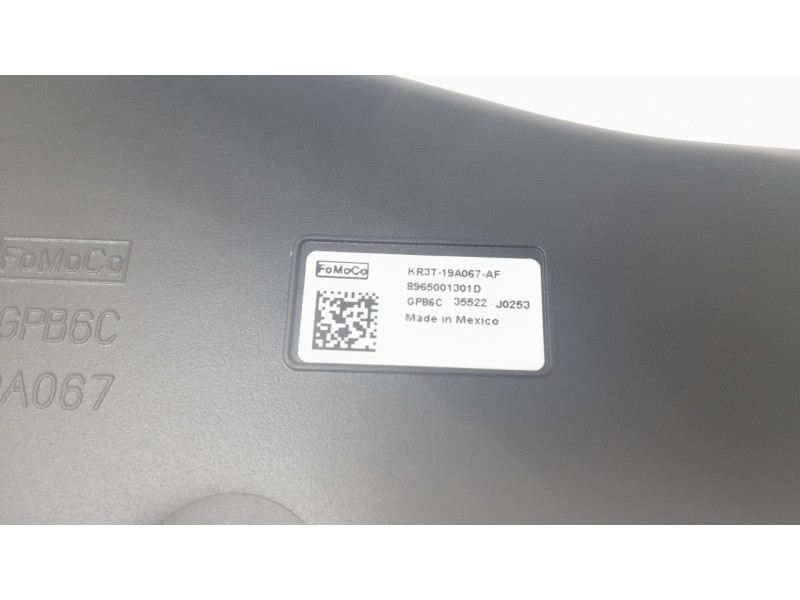 Recambio de subwoofer para ford mustang mach 1 referencia OEM IAM KR3T19A067AF  