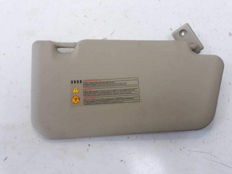 Recambio de parasol derecho para nissan micra (k12e) referencia OEM IAM   
