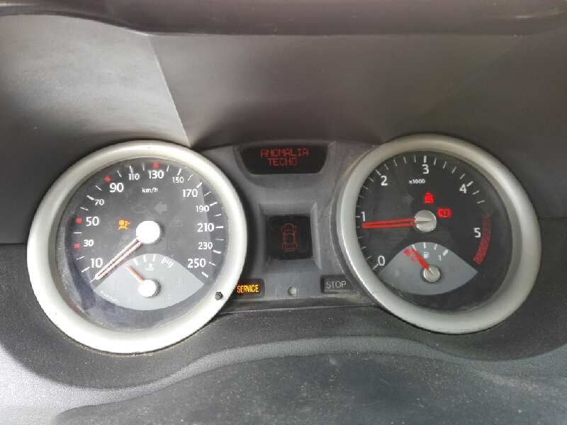 renault megane ii berlina 3p del año 2004