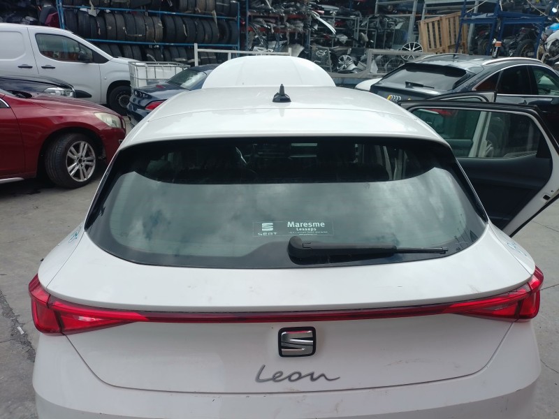 Recambio de porton trasero para seat leon sportstourer (kl8, kld) 2.0 tdi referencia OEM IAM   