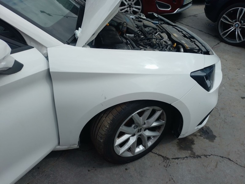 Recambio de aleta delantera derecha para seat leon sportstourer (kl8, kld) 2.0 tdi referencia OEM IAM   