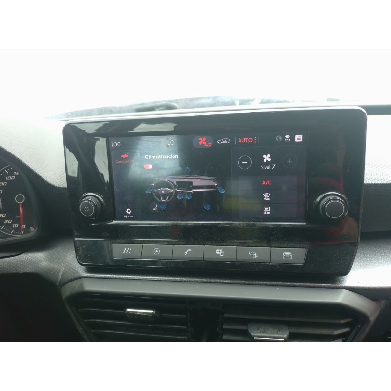Recambio de pantalla multifuncion para seat leon sportstourer (kl8, kld) 2.0 tdi referencia OEM IAM   