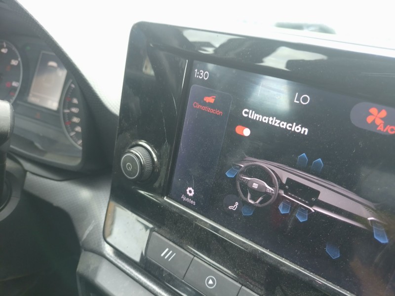 Recambio de pantalla multifuncion para seat leon sportstourer (kl8, kld) 2.0 tdi referencia OEM IAM   