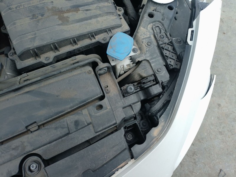 Recambio de cerradura capo para seat leon sportstourer (kl8, kld) 2.0 tdi referencia OEM IAM   