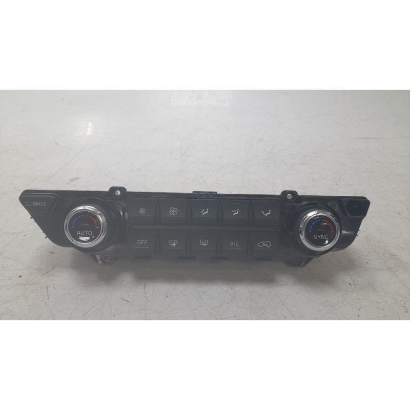 Recambio de mando climatizador para kia sportage drive 4x2 referencia OEM IAM 97250F1CB0AK  