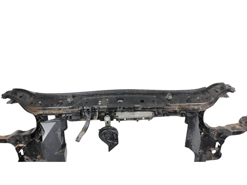 Recambio de panel frontal para renault megane ii berlina 5p dynamique referencia OEM IAM 8200137494  
