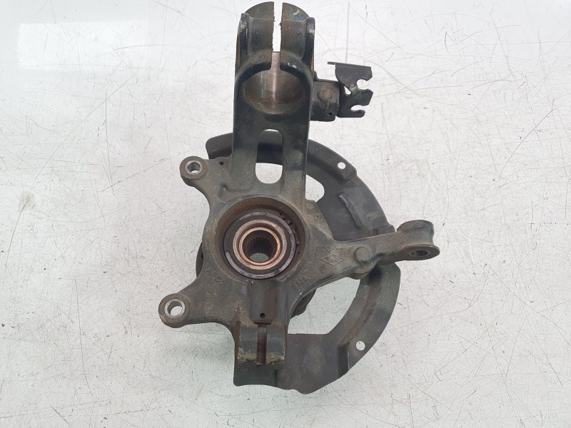 Recambio de mangueta delantera derecha para renault megane iv hatchback (b9a/m/n_) 1.5 dci 110 (b9a3) referencia OEM IAM 4001457