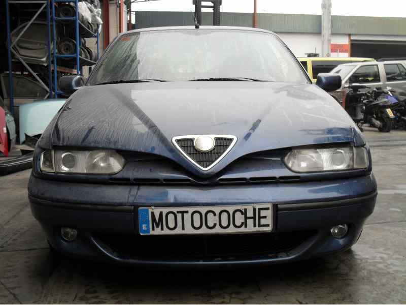 alfa romeo 146 del año 1999