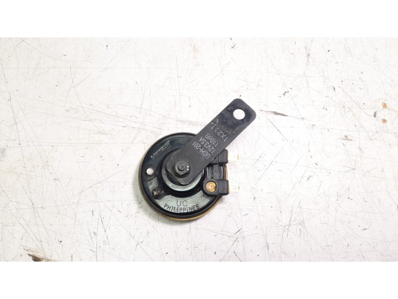 Recambio de claxon para honda crf crf 1100 l africa twin dct referencia OEM IAM 38110MBV712  