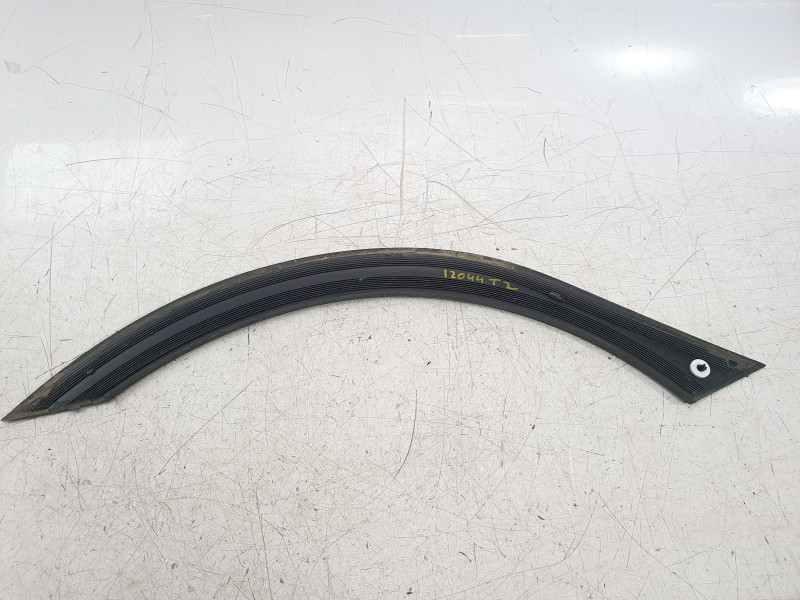 Recambio de aletin trasero izquierdo para seat arona fr referencia OEM IAM 6F9853817  