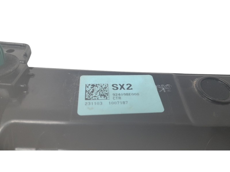 Recambio de piloto trasero central para hyundai kona maxx 2wd referencia OEM IAM 92409BE010  