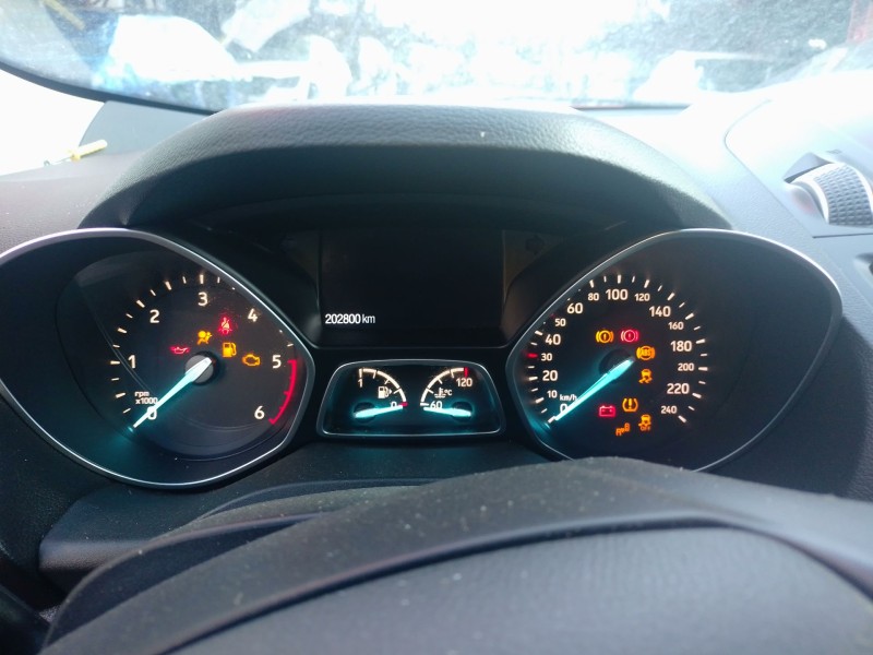 ford kuga ii (dm2) del año 2025