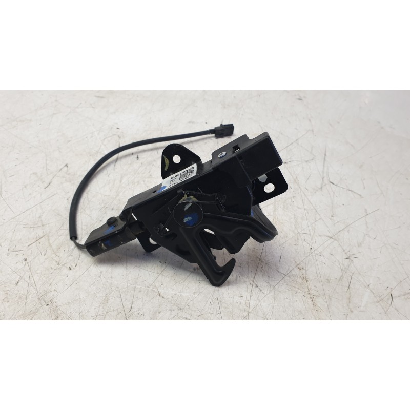 Recambio de cerradura capo para hyundai i20 iii (bc3, bi3) 1.0 t-gdi referencia OEM IAM 81130Q0000  