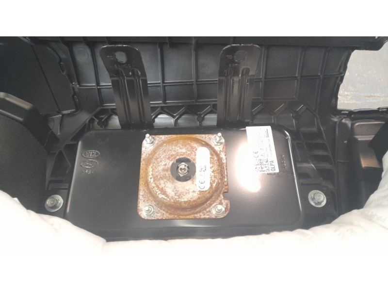 Recambio de kit airbag para kia sportage drive 4x2 referencia OEM IAM 84530D9000  