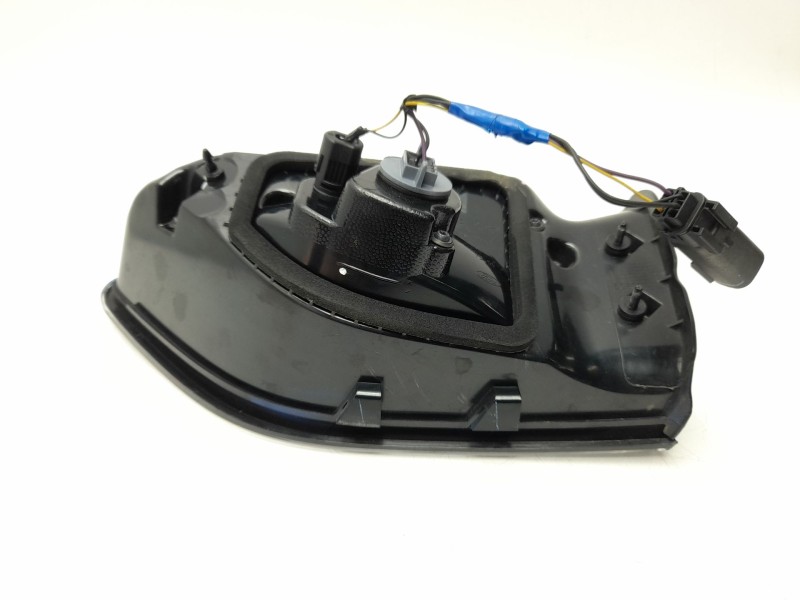 Recambio de piloto trasero izquierdo interior para ford kuga iii (dfk) 2.5 fhev referencia OEM IAM LV4B13A603AN  