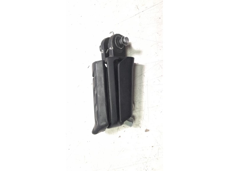 Recambio de estribo lateral para voge 525r referencia OEM IAM ESTRIBO  