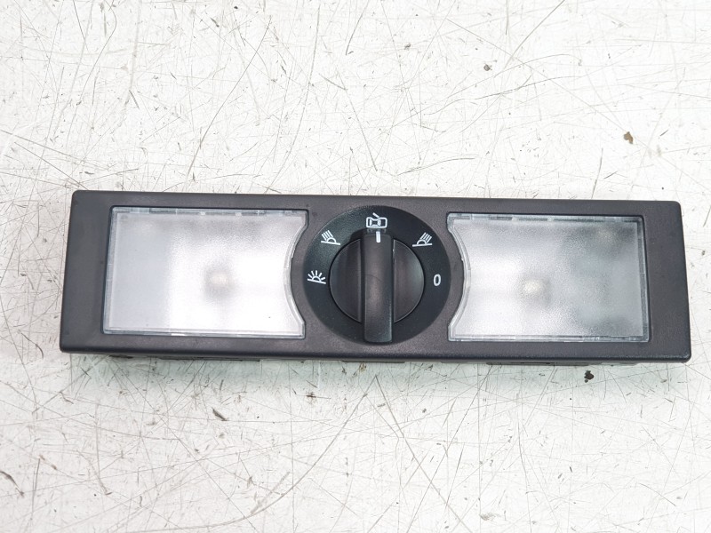 Recambio de luz interior para seat arona fr referencia OEM IAM 6Q0947291B  