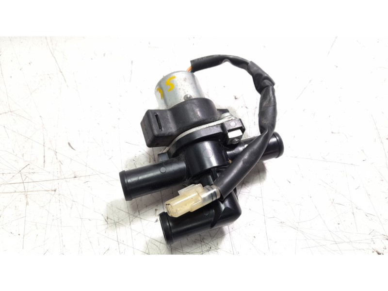 Recambio de amortiguador delantero izquierdo para ktm super adventure 1290 super adventure s referencia OEM IAM   