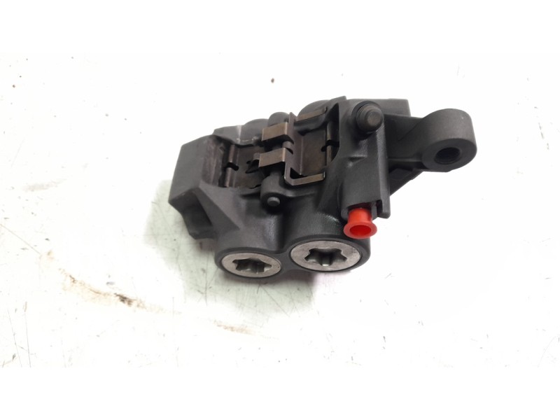 Recambio de pinza de freno delantera derecha para yamaha xsr 700 referencia OEM IAM 1XB2580U0000  