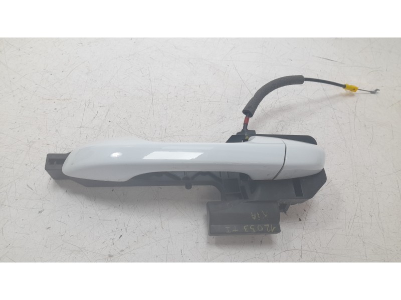 Recambio de maneta exterior trasera izquierda para kia sportage drive 4x2 referencia OEM IAM 83651F1010  