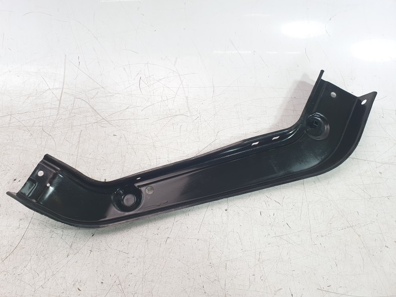 Recambio de soporte faro izquierdo para mg zs suv (azs1) 1.5 vti referencia OEM IAM 10233727  
