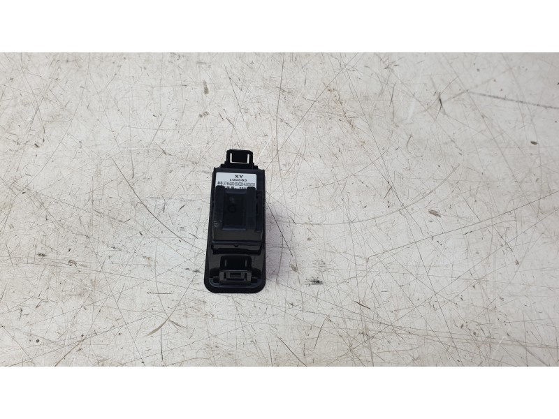 Recambio de mando elevalunas delantero derecho para swm g01 1.5 referencia OEM IAM 230152154  