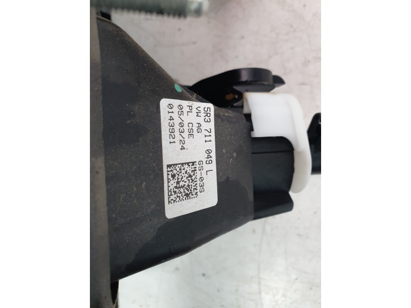 Recambio de palanca cambio para seat arona fr referencia OEM IAM 5R3711049L  