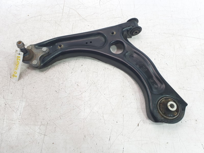 Recambio de brazo suspension inferior delantero izquierdo para seat arona fr referencia OEM IAM 2Q0498151  