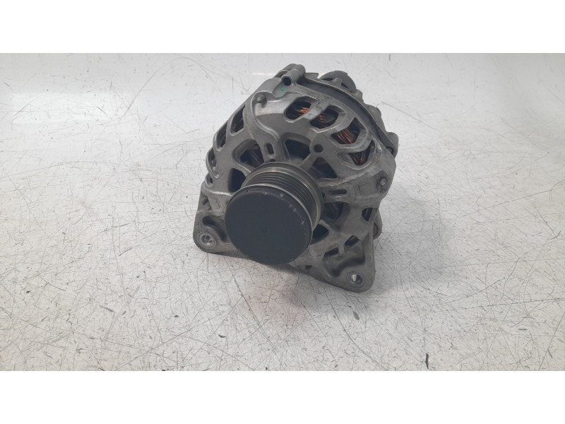 Recambio de alternador para renault captur limited referencia OEM IAM 231008918R ALF340051 A14543