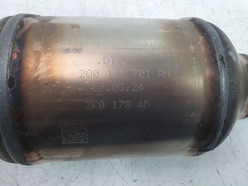Recambio de catalizador para seat arona fr referencia OEM IAM 2Q0131701AN  