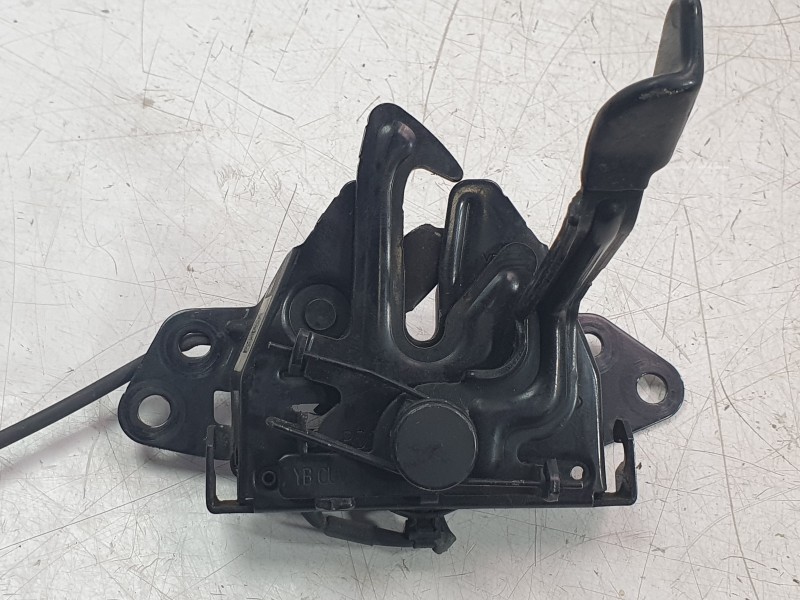 Recambio de cerradura capo para kia stonic (yb) 1.0 t-gdi eco-dynamics+ referencia OEM IAM 81130H8400  