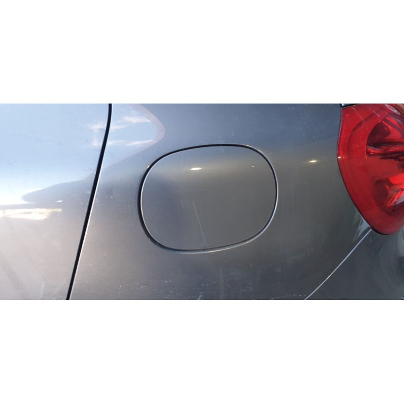 Recambio de tapa exterior combustible para mercedes-benz clase gla (w156) gla 200 cdi (156.908) referencia OEM IAM A1567570006  