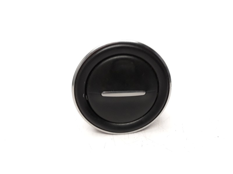 Recambio de rejilla aireadora para dacia dokker 1.5 dci diesel fap cat referencia OEM IAM 687602251R  