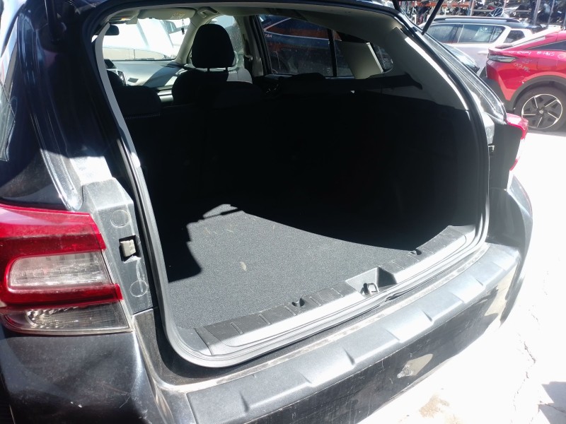 Recambio de alfombra maletero para subaru xv (gt, g24) 2.0 i awd (gt7) referencia OEM IAM   