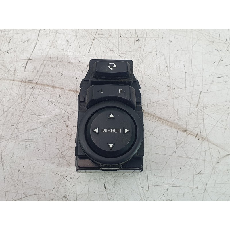 Recambio de mando retrovisor para kia stonic (yb) 1.0 t-gdi eco-dynamics+ referencia OEM IAM 4D64801160  