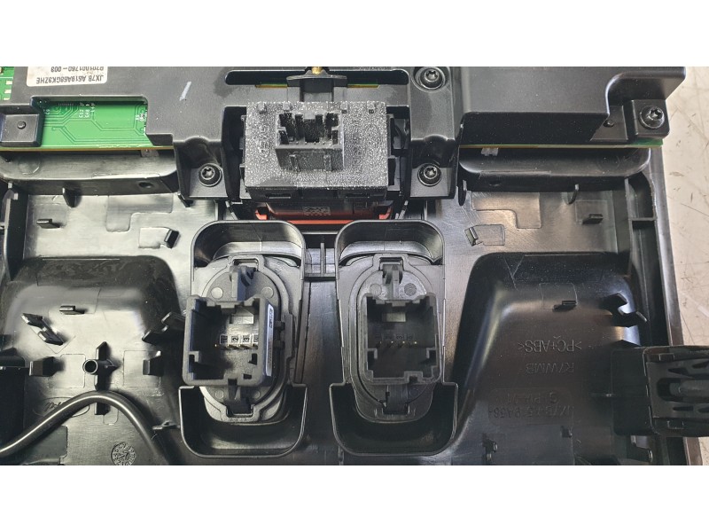 Recambio de luz interior para ford kuga iii (dfk) 2.5 fhev referencia OEM IAM 2454708  