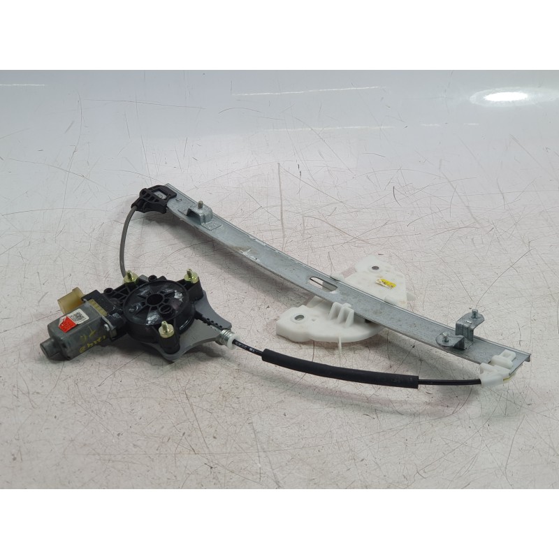 Recambio de elevalunas trasero derecho para kia stonic (yb) 1.0 t-gdi eco-dynamics+ referencia OEM IAM 83402H8100  