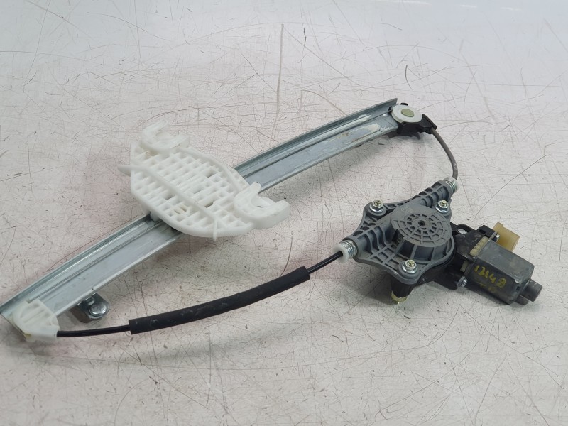 Recambio de elevalunas trasero derecho para kia stonic (yb) 1.0 t-gdi eco-dynamics+ referencia OEM IAM 83402H8100  