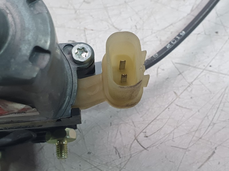 Recambio de elevalunas trasero derecho para kia stonic (yb) 1.0 t-gdi eco-dynamics+ referencia OEM IAM 83402H8100  